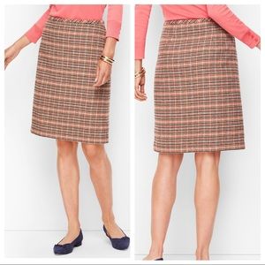 TALBOTS PLAID WOOL A-LINE SKIRT SIZE 4